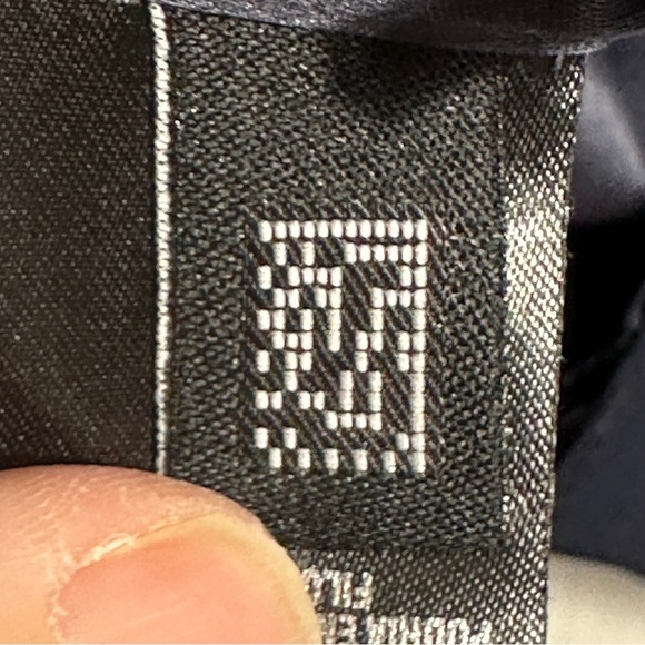 Ted Baker dress, size 1 (equiv. to 2-4), navy blue with shoulder bow, sheath - Picture 8 of 14